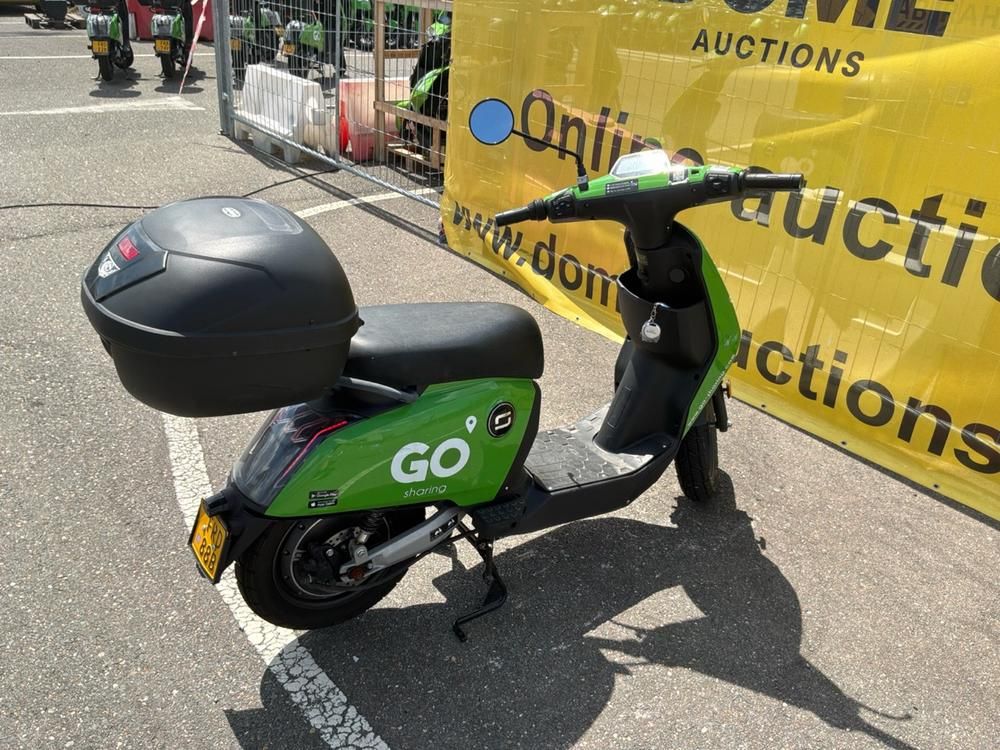 Super Soco CUx Electric Scooter