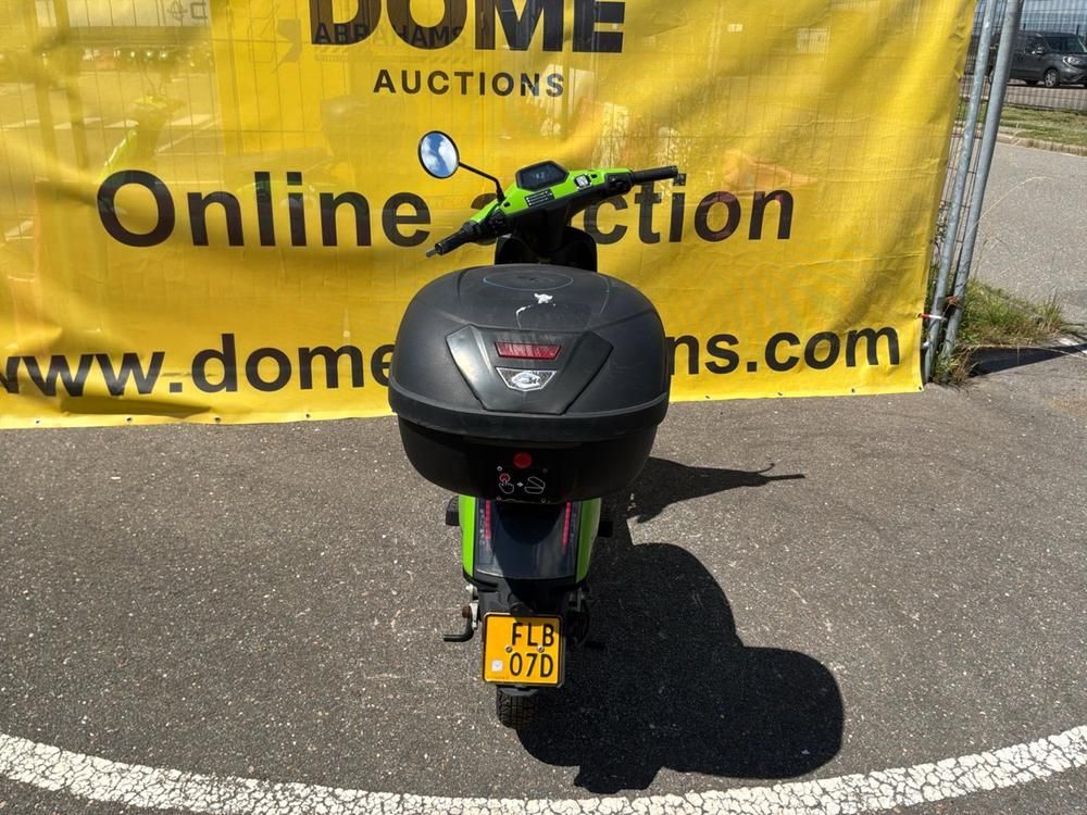 Super Soco CUx Electric Scooter