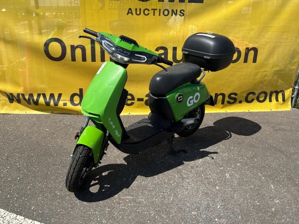 Super Soco CUx Electric Scooter