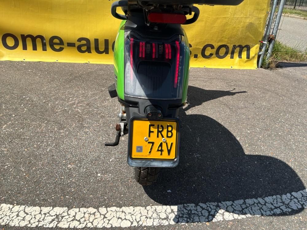 Super Soco CUx Electric Scooter