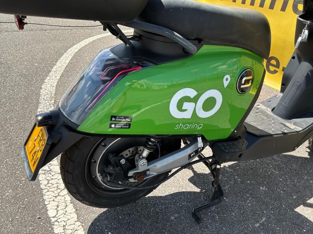 Super Soco CUx Electric Scooter