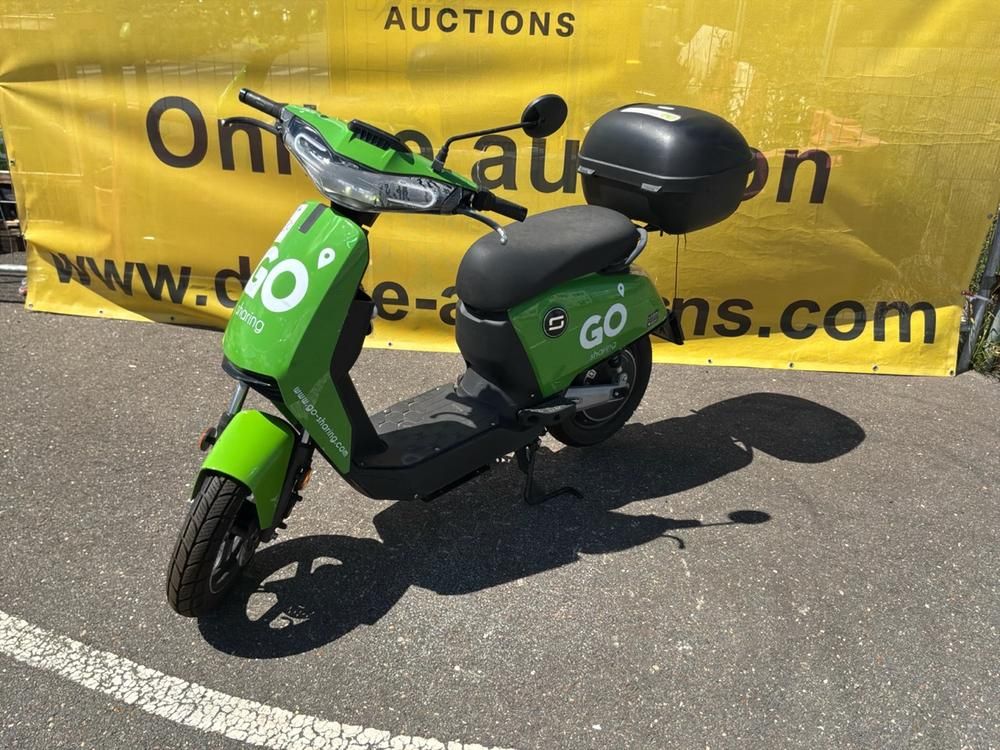 Super Soco CUx Electric Scooter
