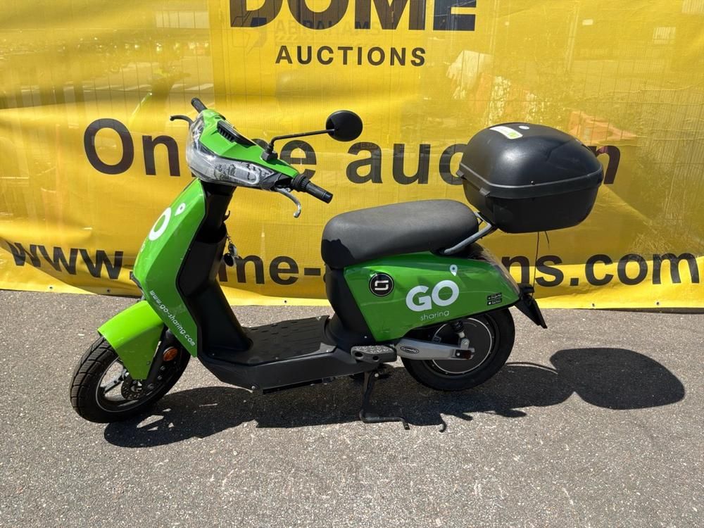 Super Soco CUx Electric Scooter
