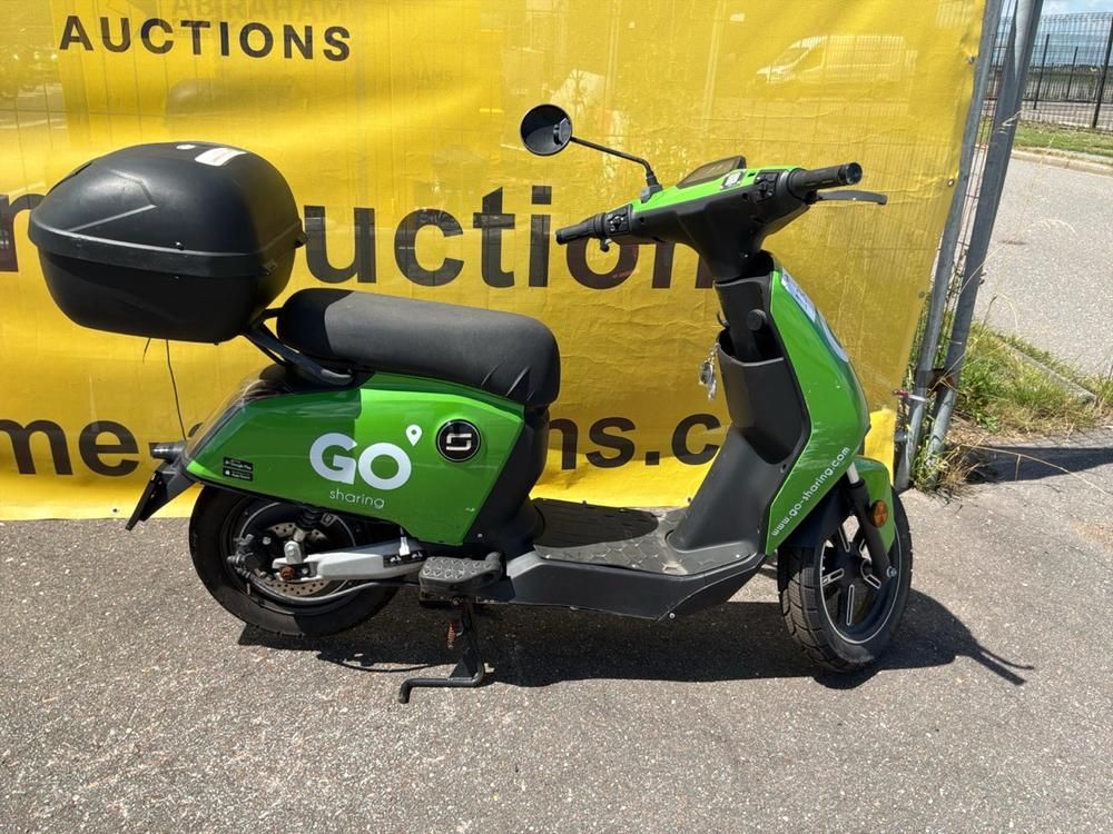Super Soco CUx Electric Scooter