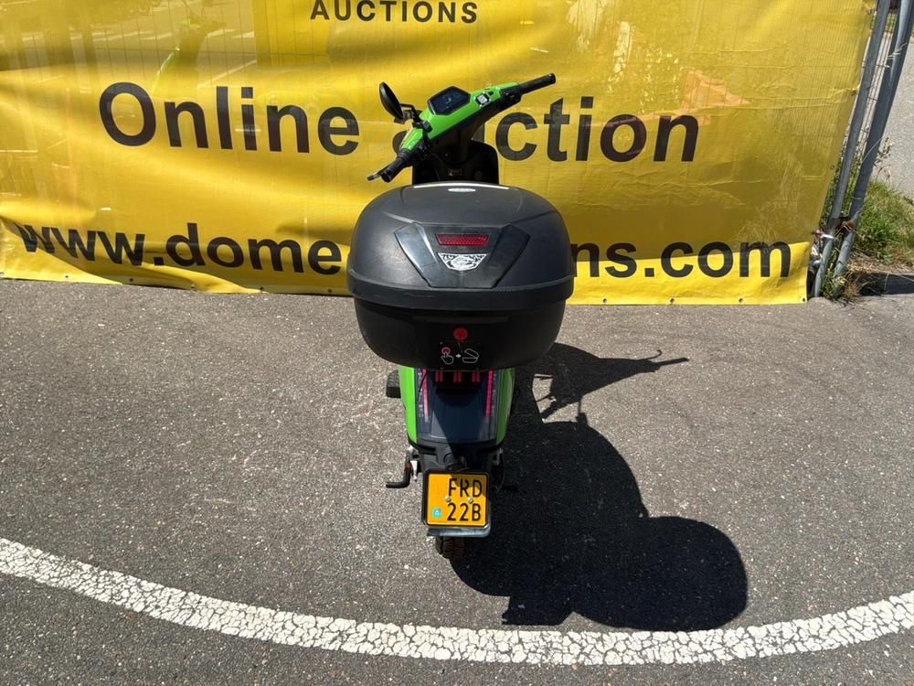 Super Soco CUx Electric Scooter