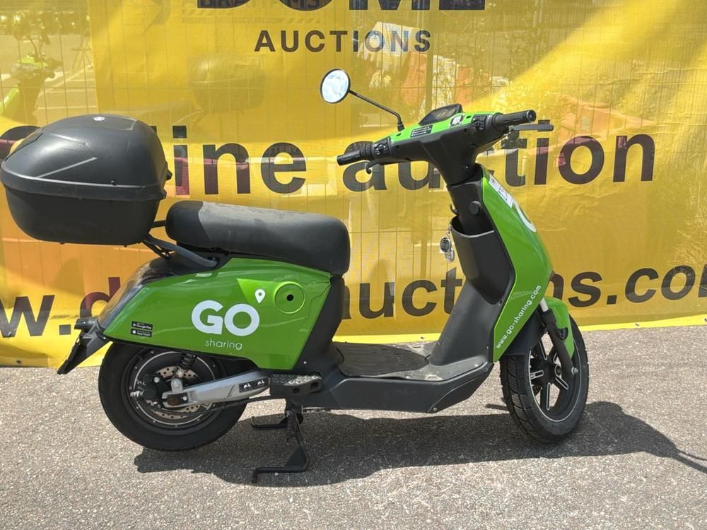 Super Soco CUx Electric Scooter