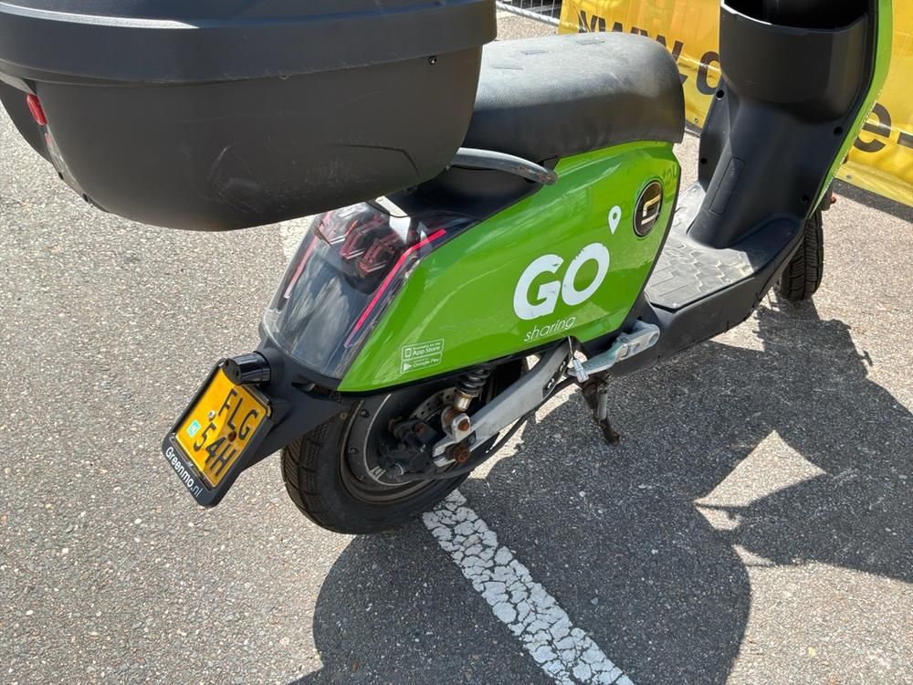 Super Soco CUx Electric Scooter