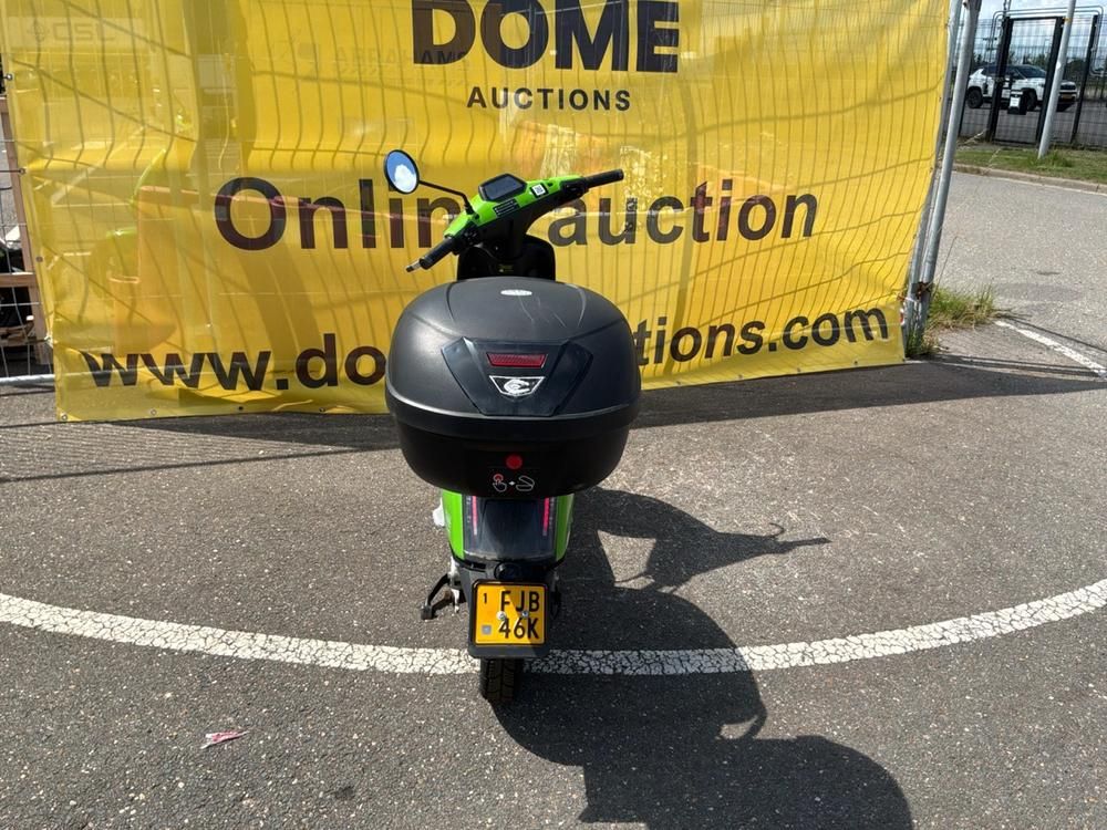 Super Soco CUx Electric Scooter