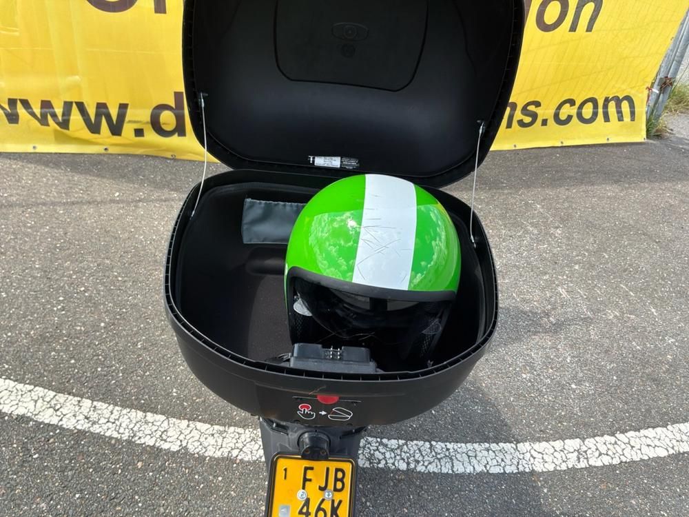 Super Soco CUx Electric Scooter