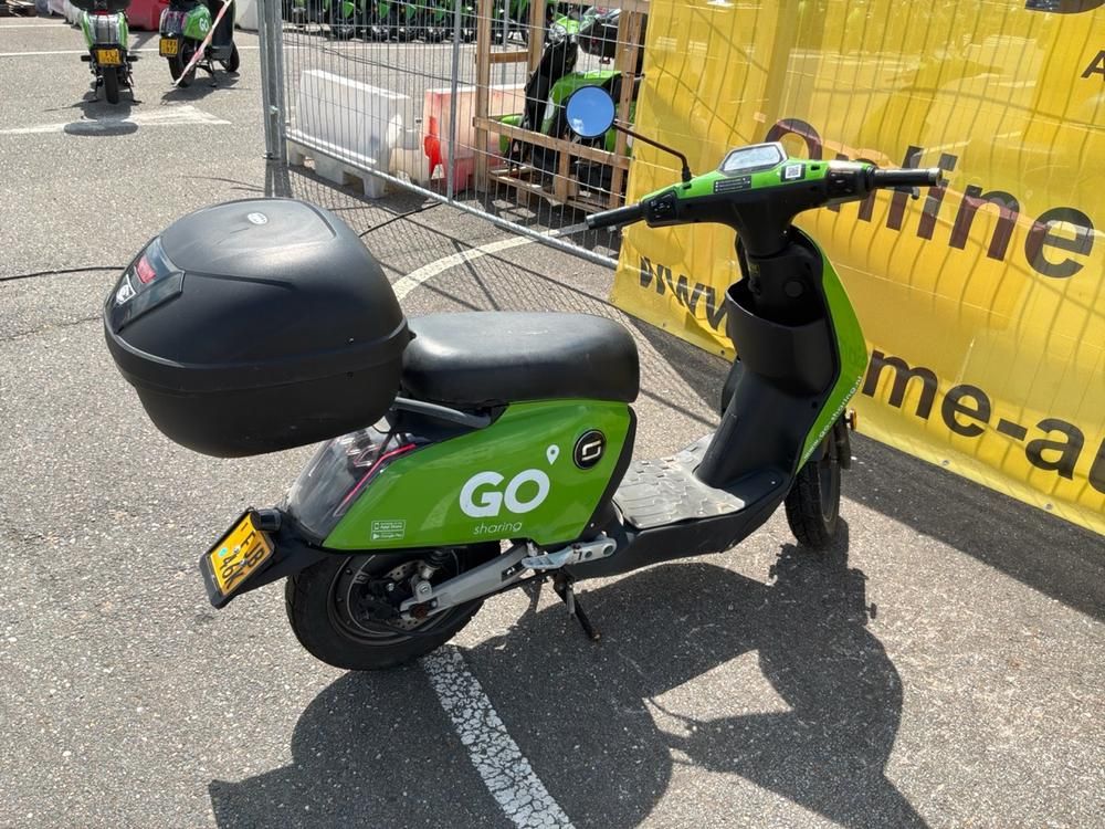 Super Soco CUx Electric Scooter