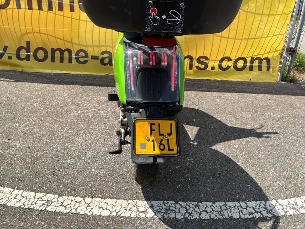 Super Soco CUx Electric Scooter