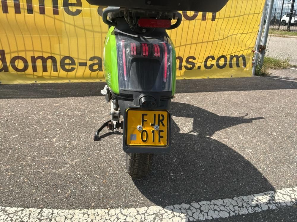 Super Soco CUx Electric Scooter