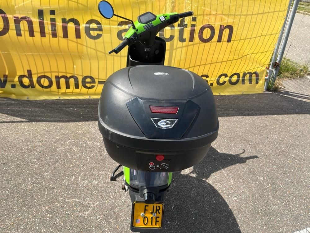 Super Soco CUx Electric Scooter