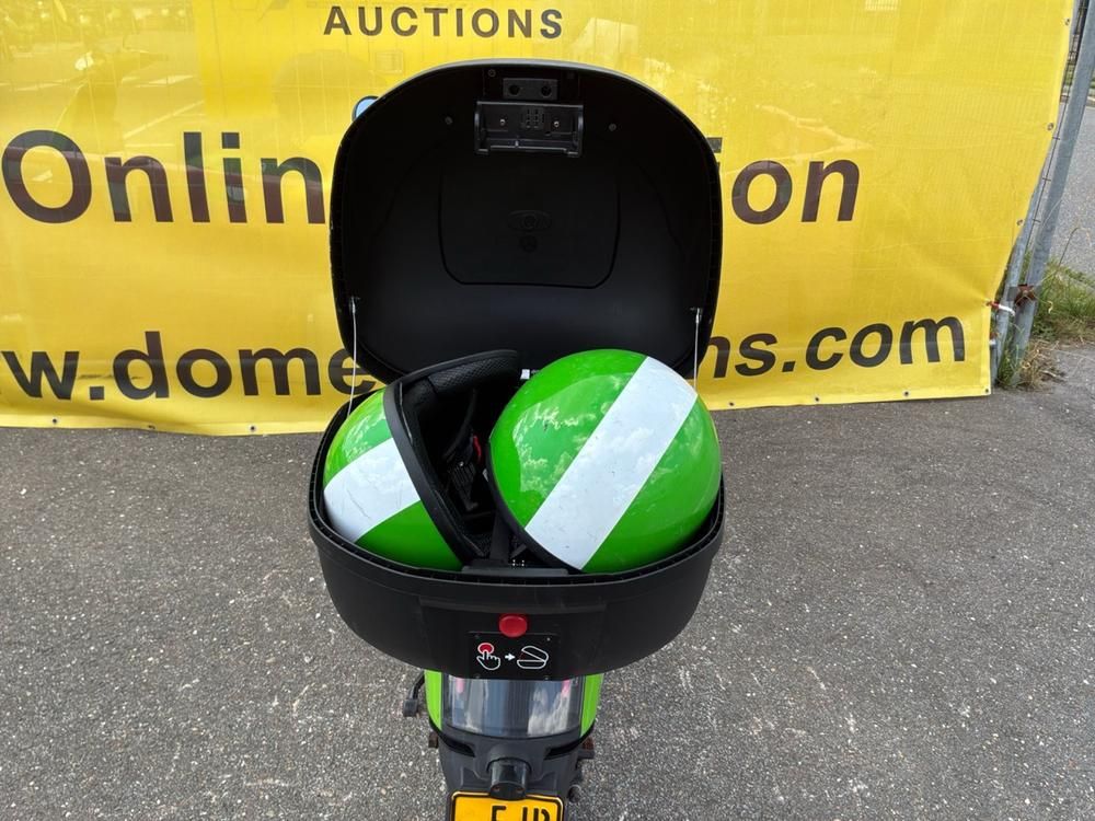 Super Soco CUx Electric Scooter