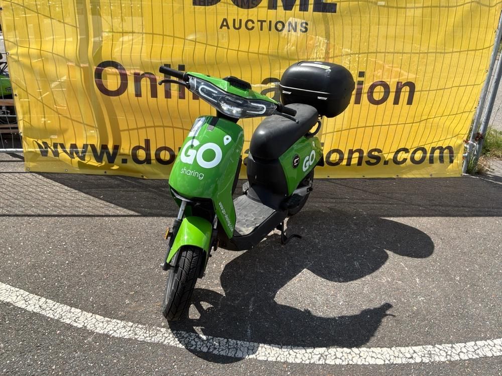 Super Soco CUx Electric Scooter