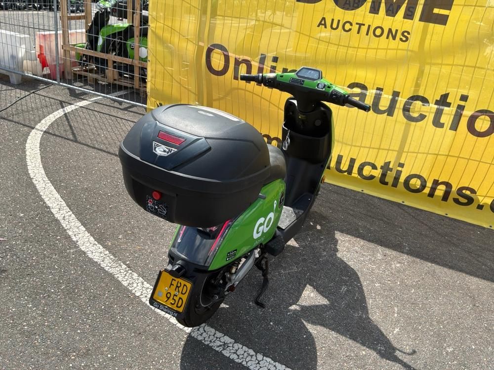 Super Soco CUx Electric Scooter