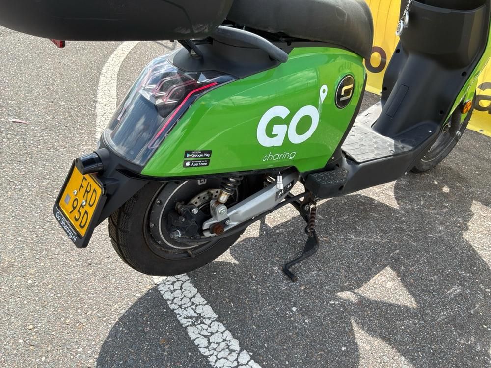 Super Soco CUx Electric Scooter