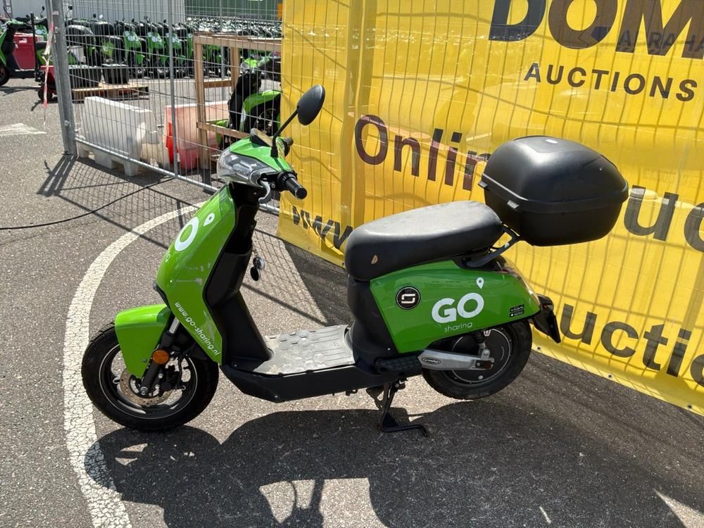 Super Soco CUx Electric Scooter