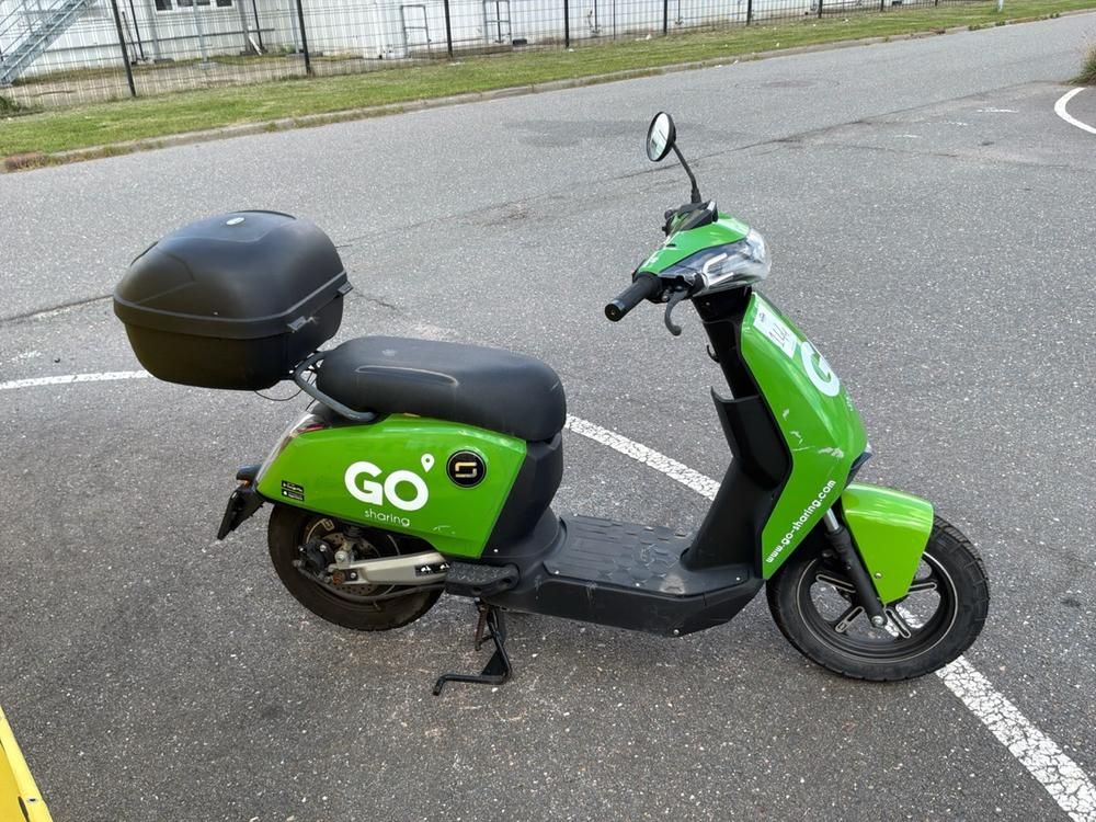 Super Soco CUx Electric Scooter