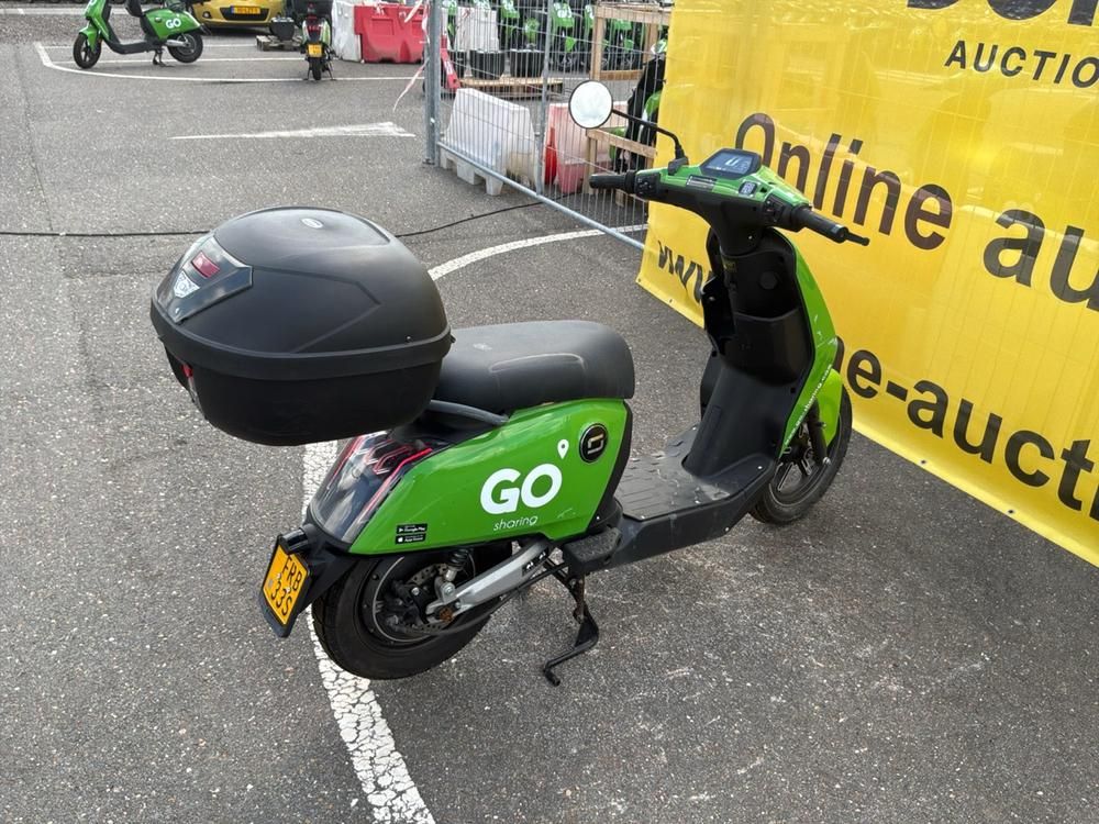 Super Soco CUx Electric Scooter