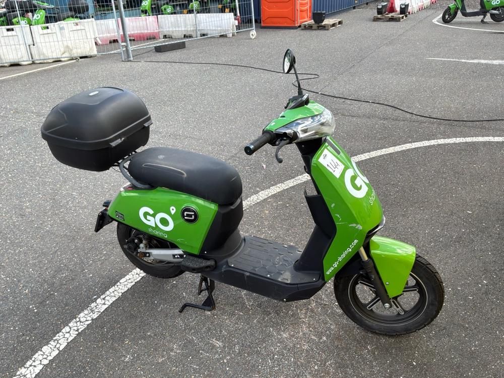 Super Soco CUx Electric Scooter