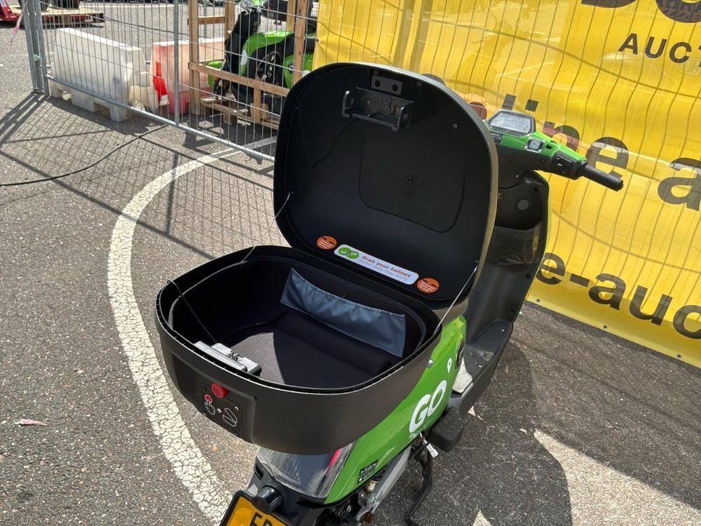 Super Soco CUx Electric Scooter