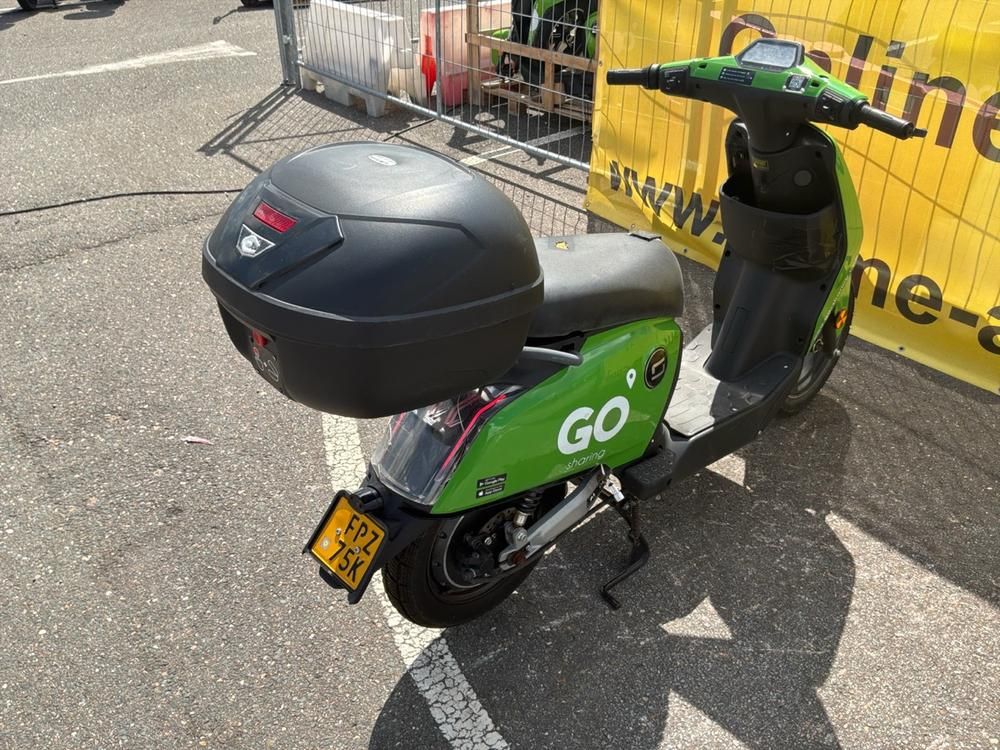 Super Soco CUx Electric Scooter