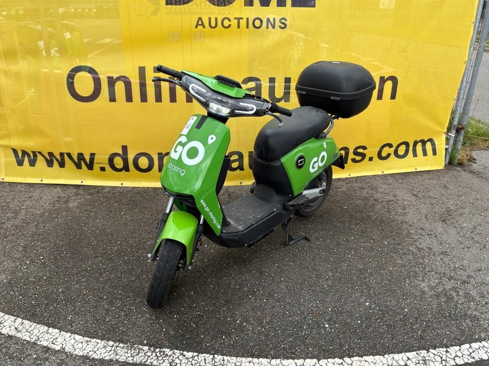 Super Soco CUx Electric Scooter