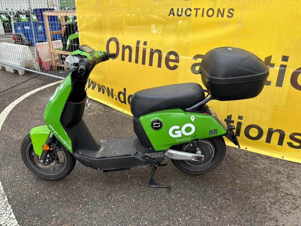 Super Soco CUx Electric Scooter