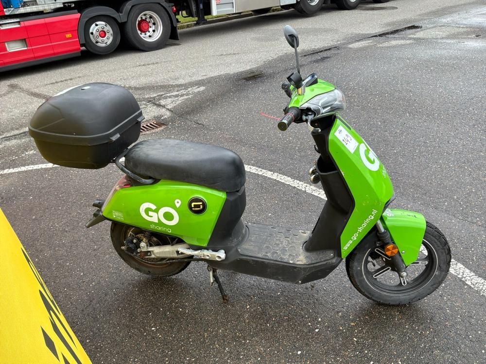 Super Soco CUx Electric Scooter