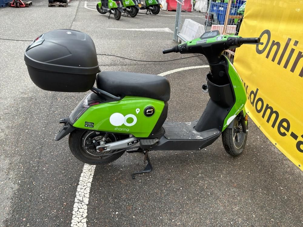 Super Soco CUx Electric Scooter