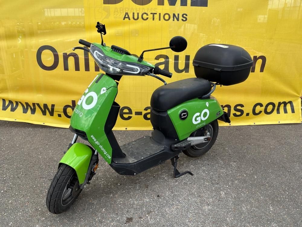 Super Soco CUx Electric Scooter