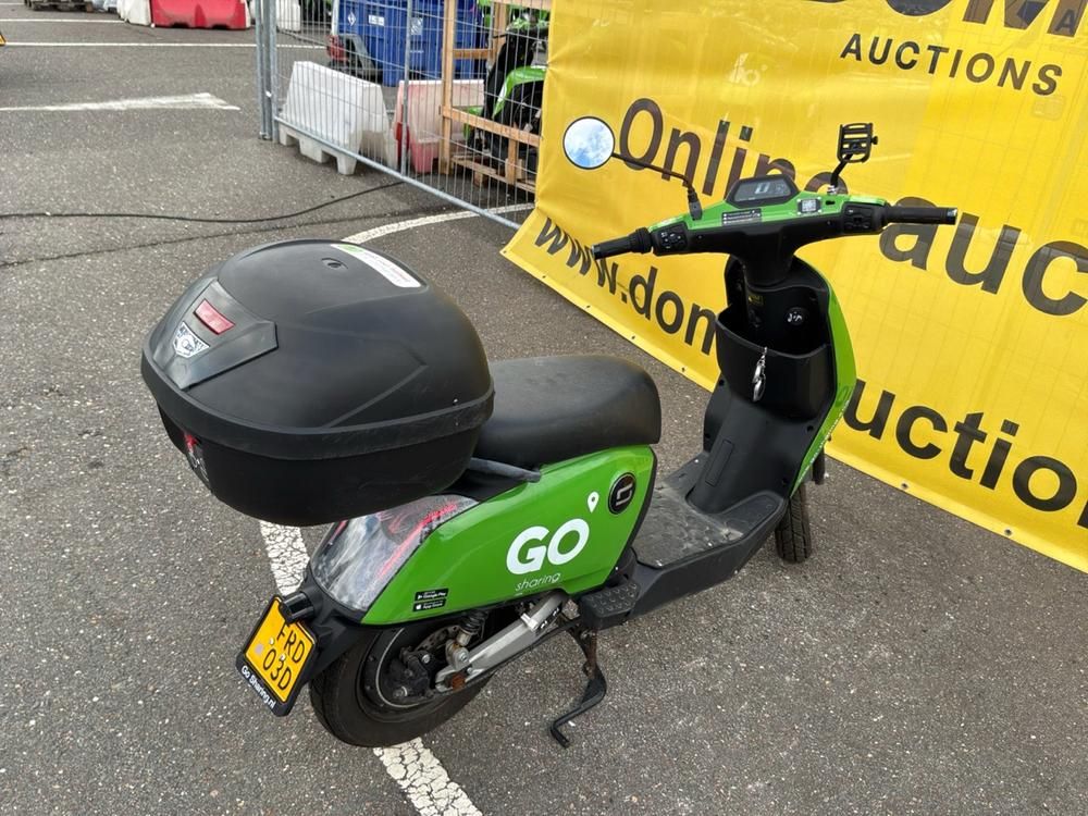 Super Soco CUx Electric Scooter