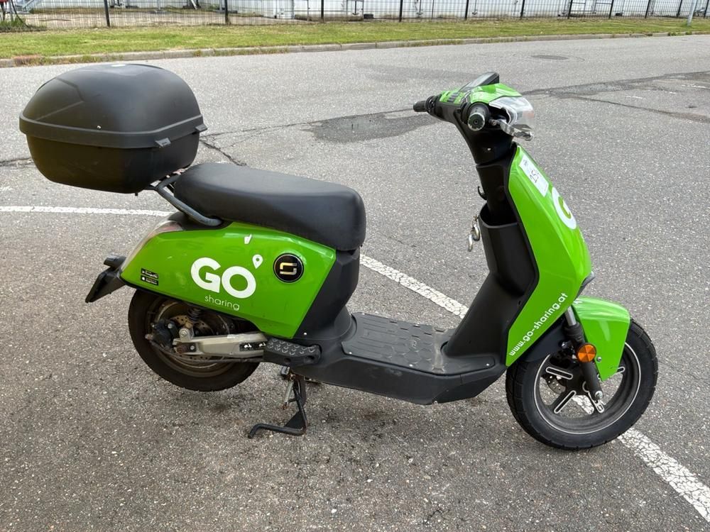 Super Soco CUx Electric Scooter