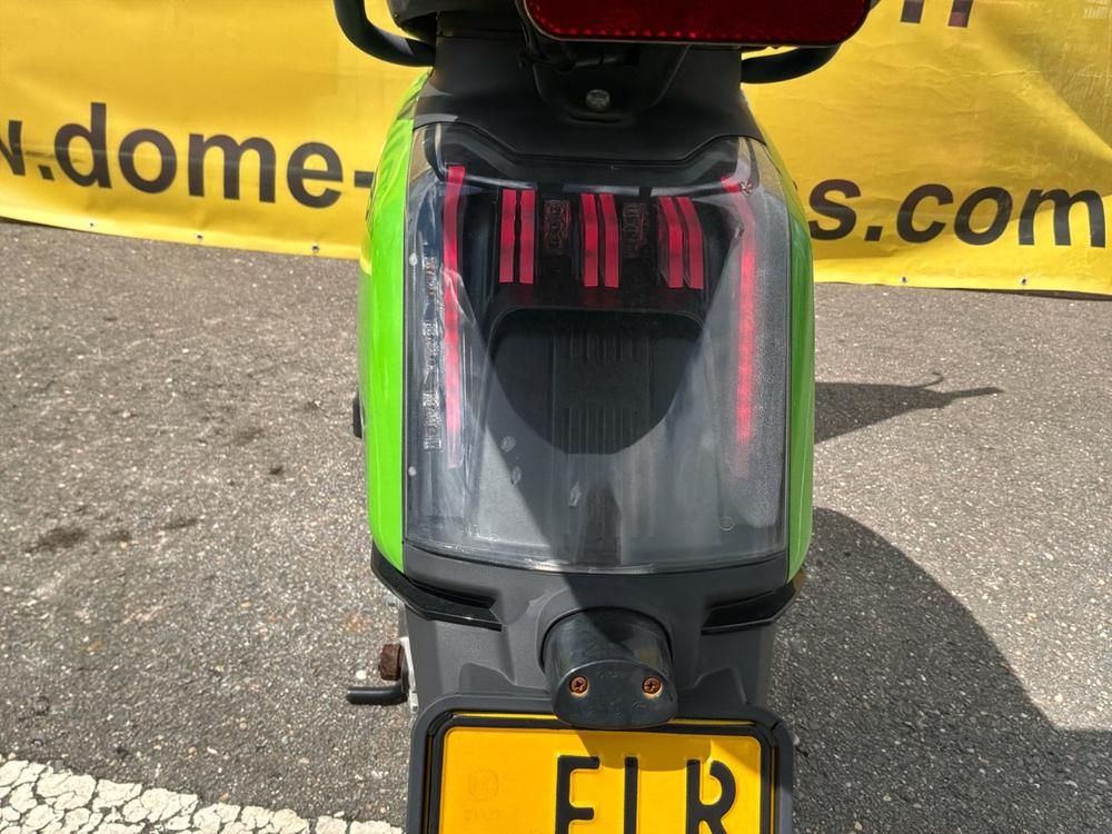 Super Soco CUx Electric Scooter