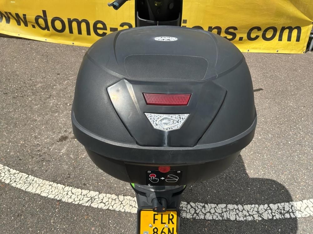 Super Soco CUx Electric Scooter
