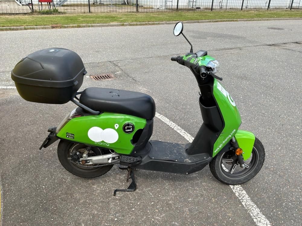 Super Soco CUx Electric Scooter