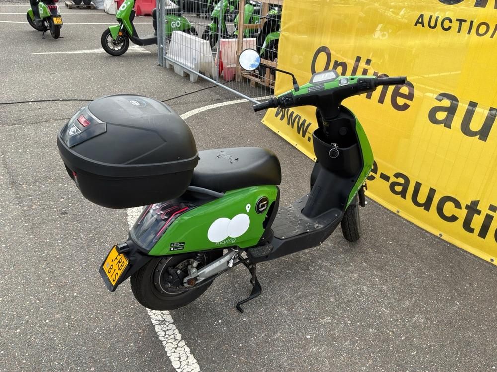 Super Soco CUx Electric Scooter