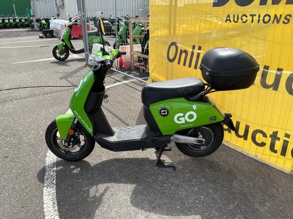 Super Soco CUx Electric Scooter
