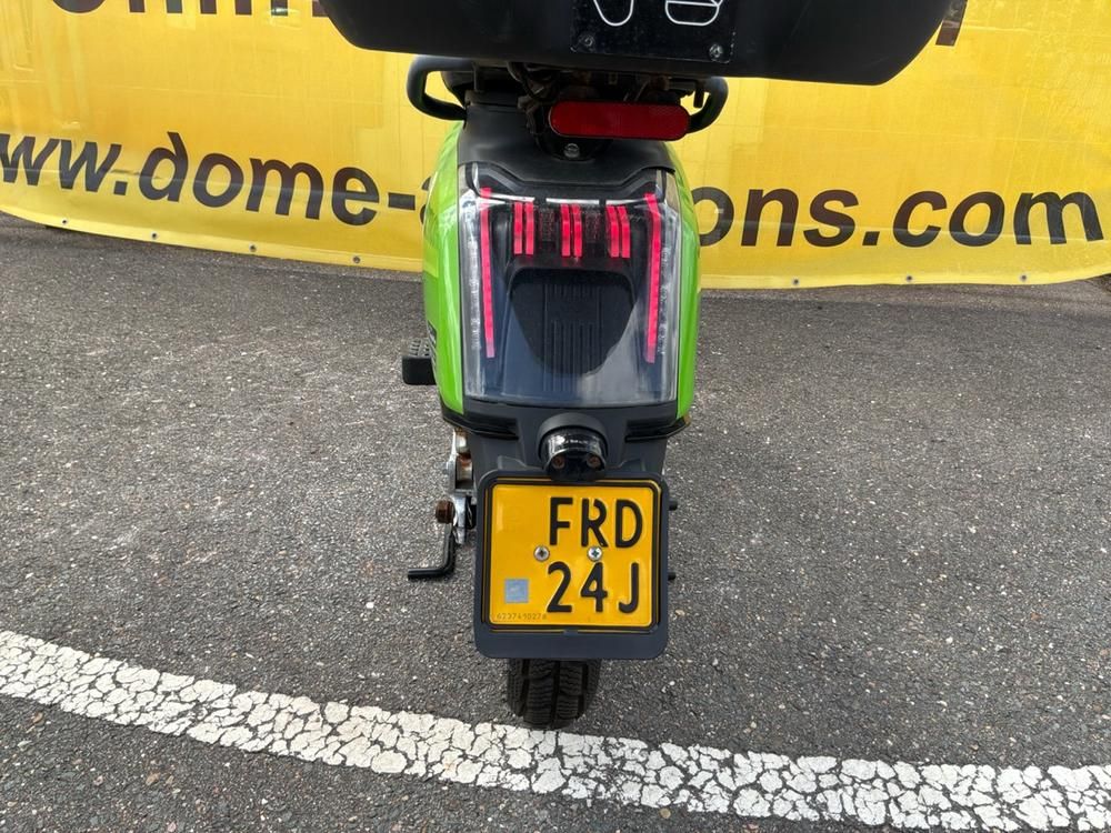 Super Soco CUx Electric Scooter