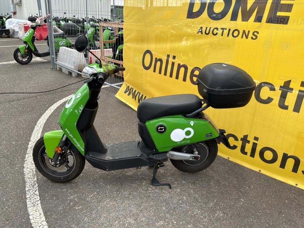Super Soco CUx Electric Scooter