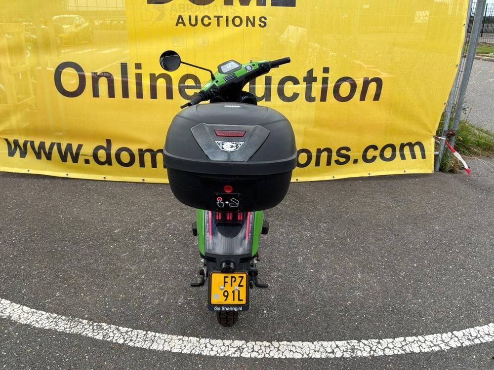 Super Soco CUx Electric Scooter