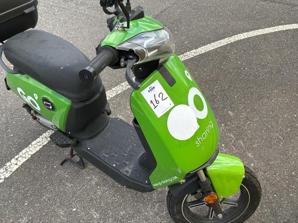 Super Soco CUx Electric Scooter
