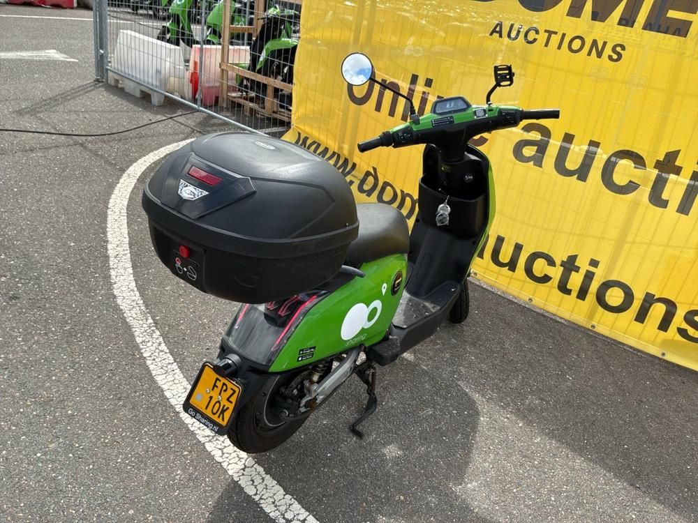 Super Soco CUx Electric Scooter