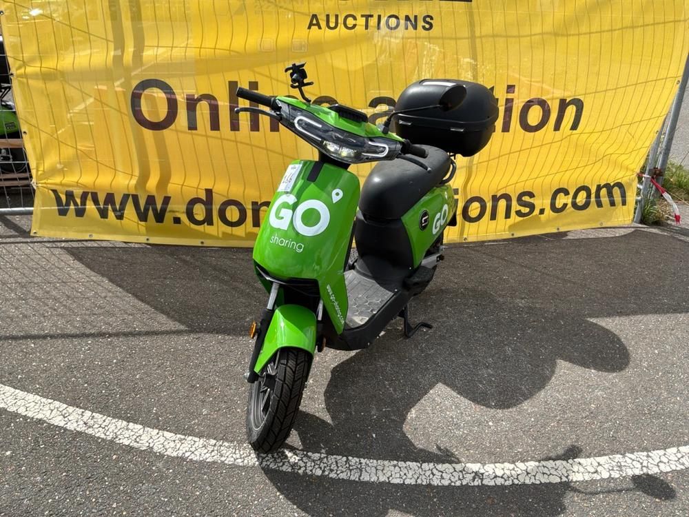 Super Soco CUx Electric Scooter