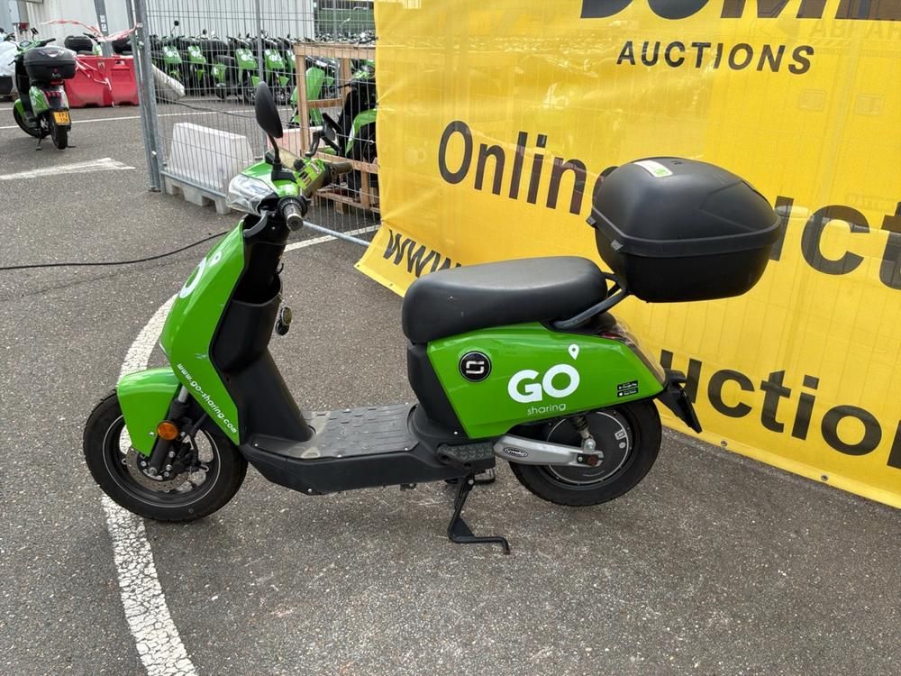 Super Soco CUx Electric Scooter