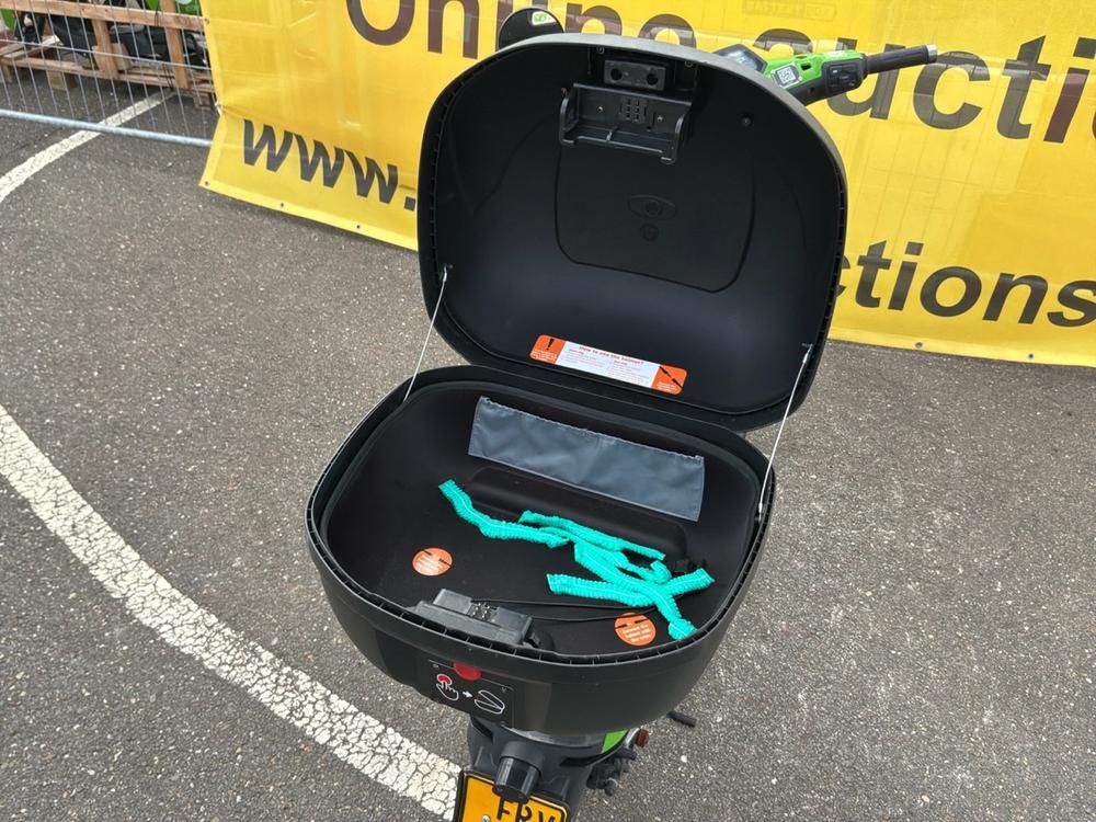 Super Soco CUx Electric Scooter