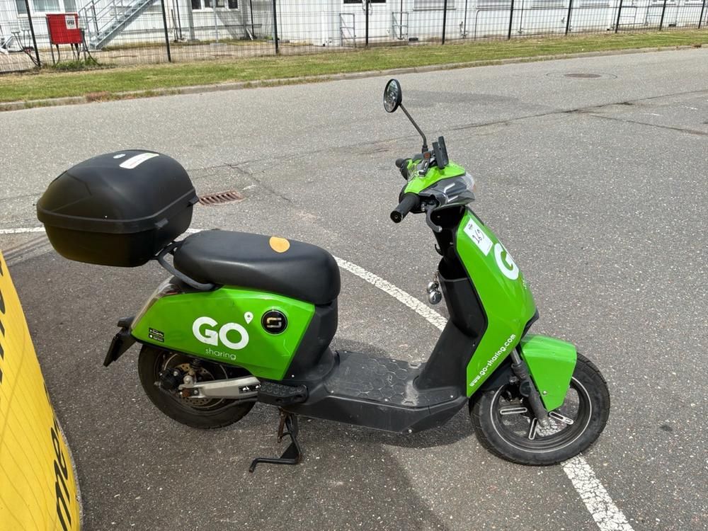 Super Soco CUx Electric Scooter