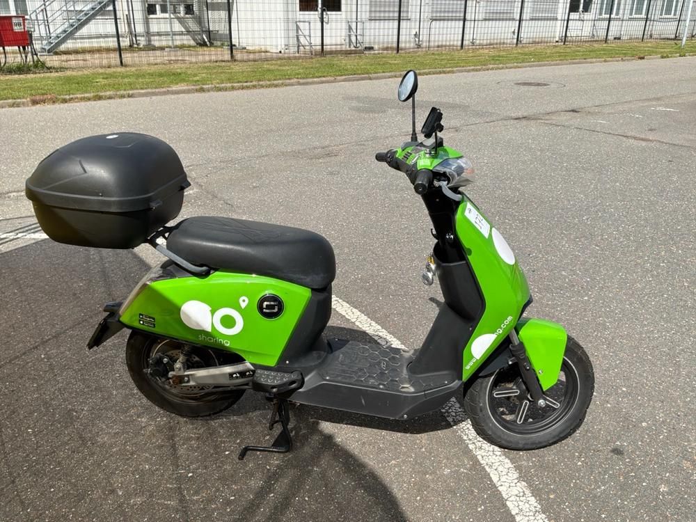 Super Soco CUx Electric Scooter