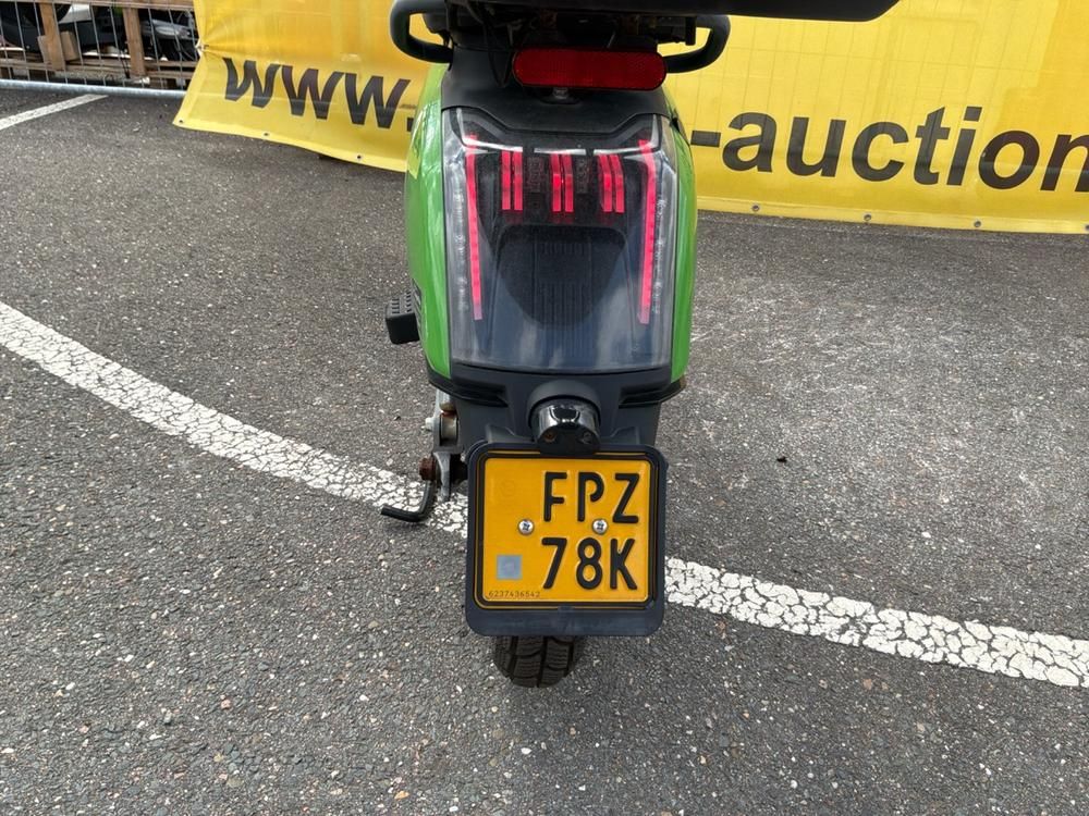 Super Soco CUx Electric Scooter